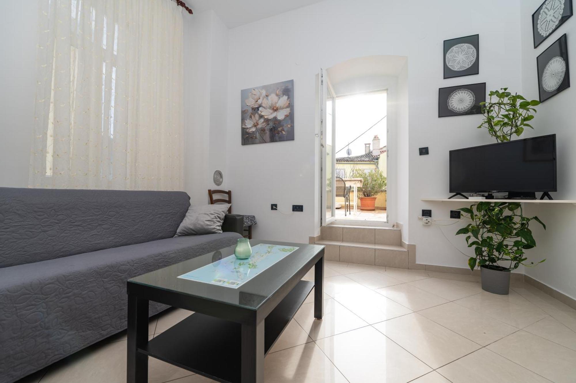 Aparment Kod Kule Apartment Крес Екстериор снимка